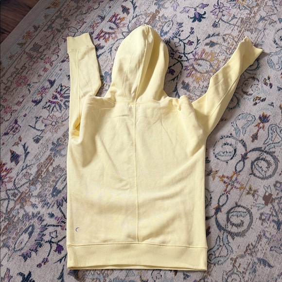 ZYIA Yellow Hoodie Sweatshirt - Picture 4 of 4